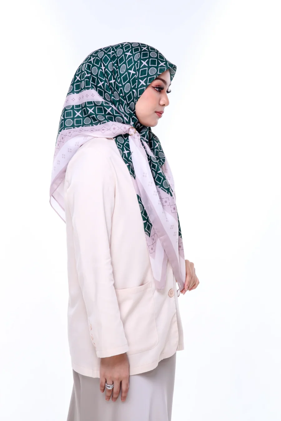 Tudung Bawal Opal 45" | Fresh Green Cotton Hijab - Image 2