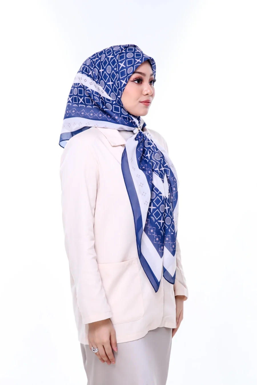 Tudung Bawal Celeste 45" | Royal Blue Cotton Hijab - Image 3