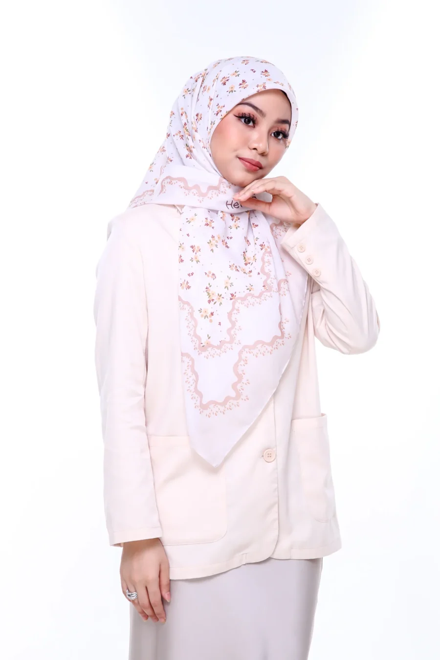 Tudung Bawal Aura 45" | Pure White Cotton Bawal - Image 2